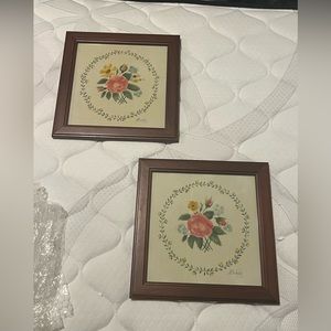 Set of two floral paintings